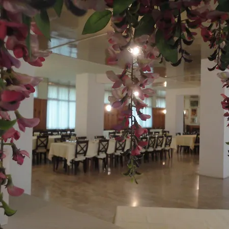 La Carica Hotell 3*