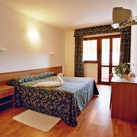 Hotel La Carica