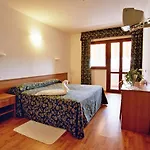 Hotel La Carica